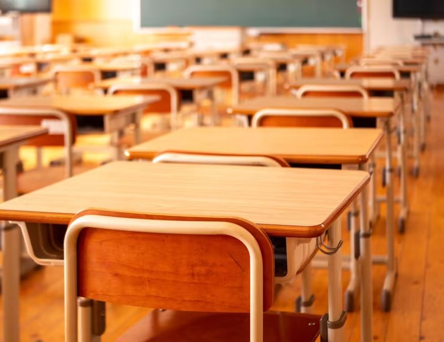  desks